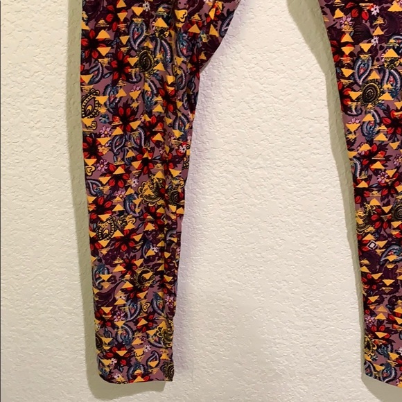 NWT LuLaRoe Tall and Curvy Leggings - Picture 4 of 4